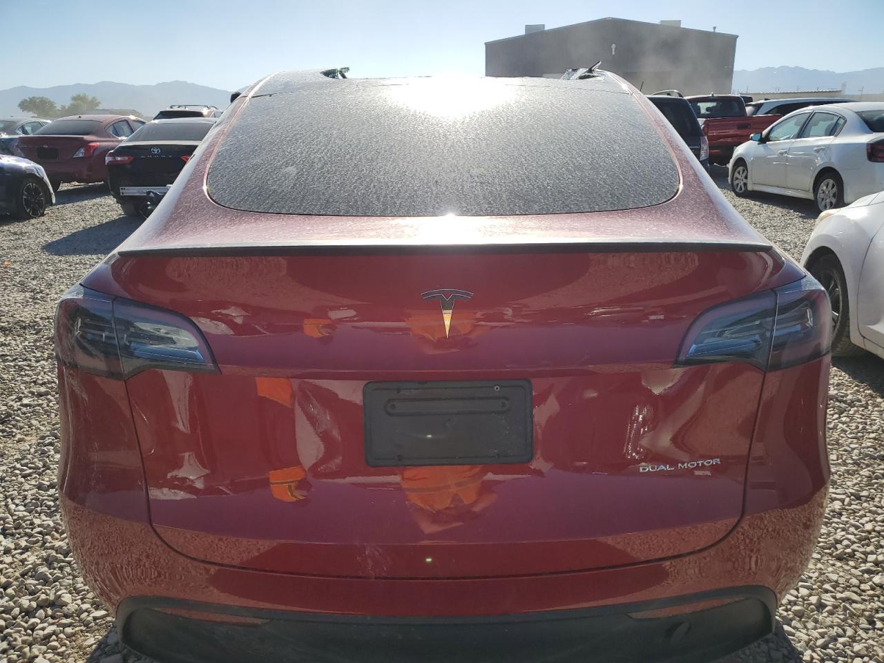 2023 TESLA MODEL Y  VIN:7SAYGDEE6PF877777