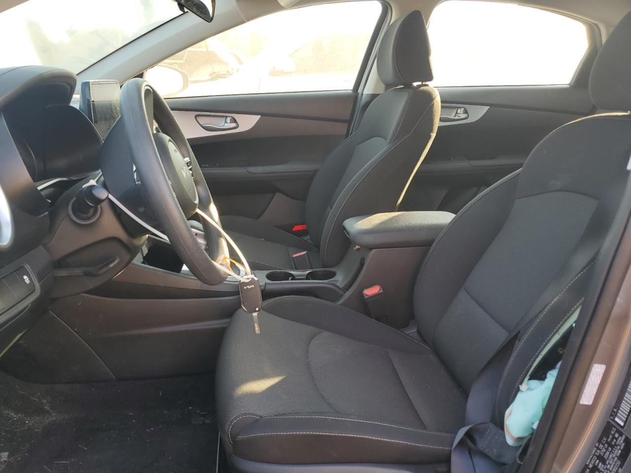 2024 KIA FORTE LX VIN:3KPF24ADXRE802153