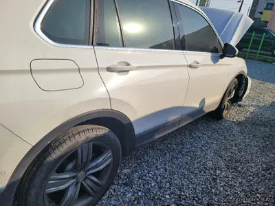 2018 Volkswagen Tiguan WVGZZZ5NZJW926592 VIN:WVGZZZ5NZJW926592