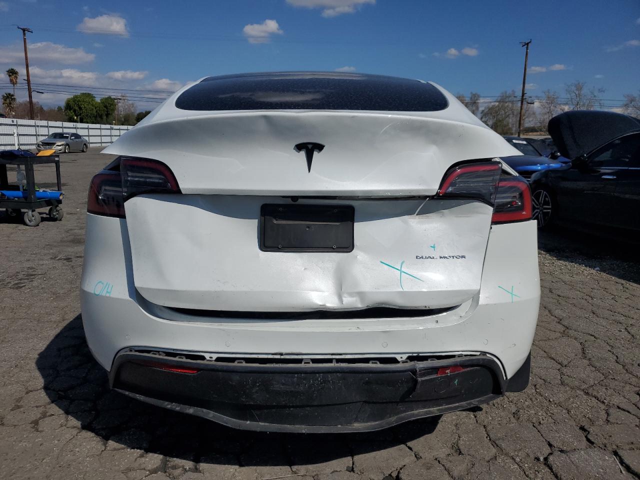 2022 TESLA MODEL Y  VIN:7SAYGAEE7NF539249