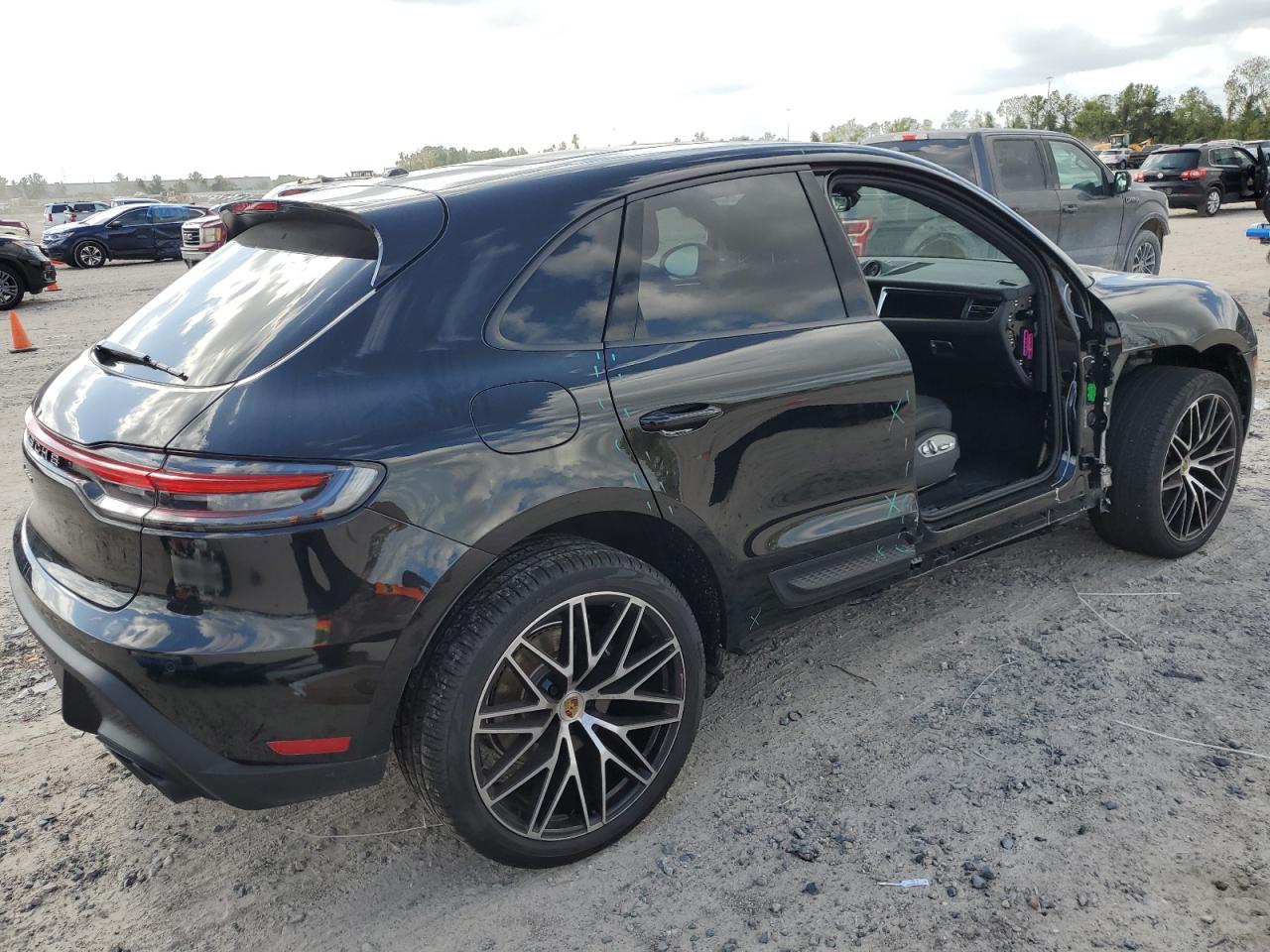 2023 PORSCHE MACAN BASE VIN:WP1AA2A54PLB00990