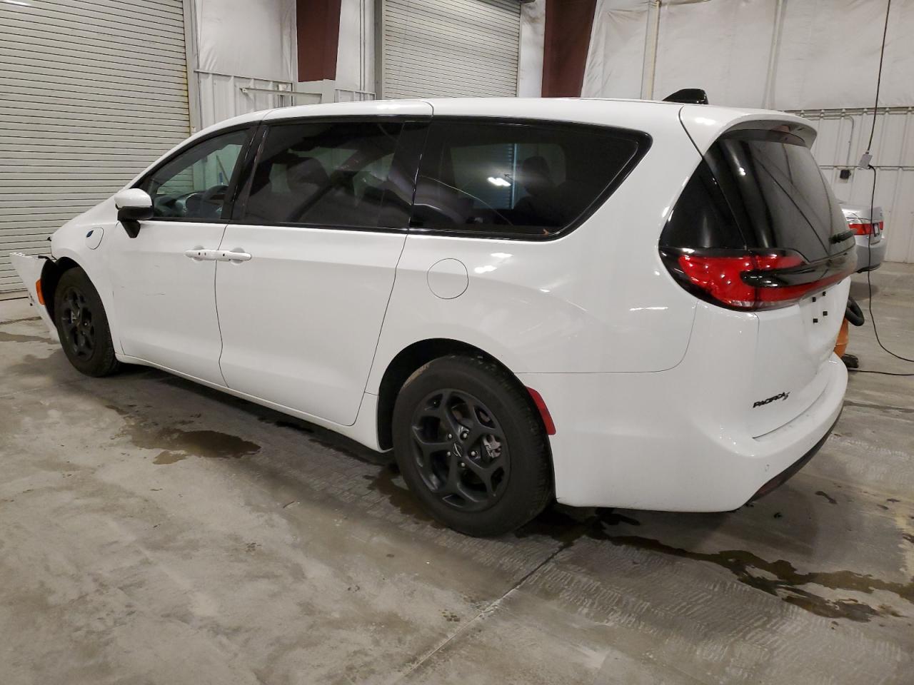 2023 CHRYSLER PACIFICA HYBRID TOURING L VIN:2C4RC1L74PR506427