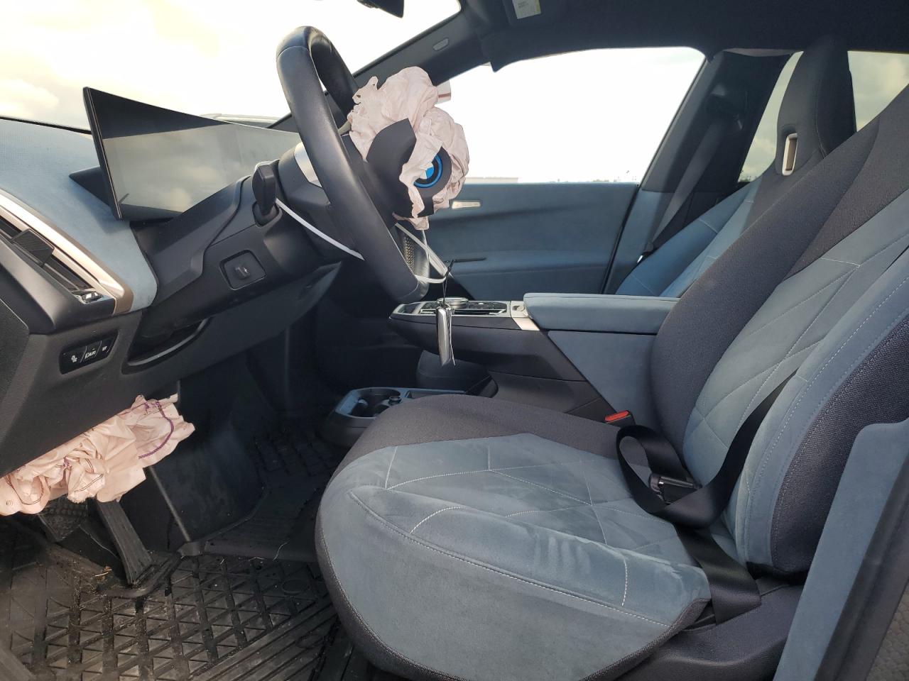 2024 BMW IX XDRIVE50 VIN:WB523CF03RCP37032