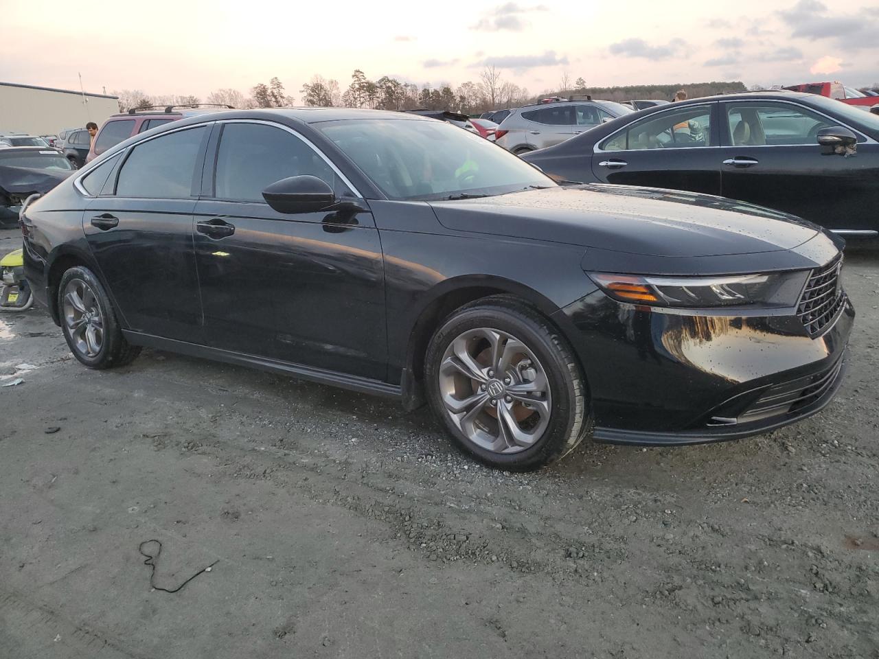 2024 HONDA ACCORD EX VIN:1HGCY1F32RA013452