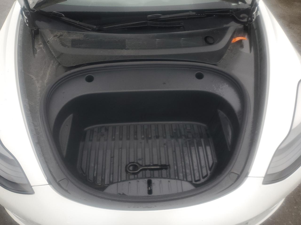 2023 TESLA MODEL 3  VIN:5YJ3E1EA8PF562617