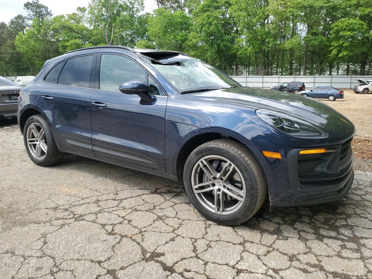 2022 PORSCHE MACAN  VIN:WP1AA2A57NLB07302