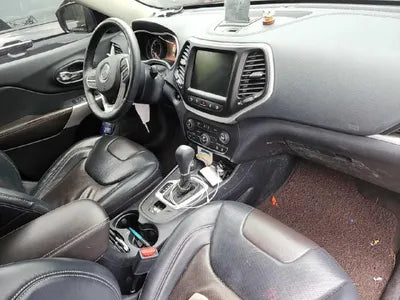 2017 Jeep Cherokee VIN: