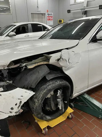 2019 Mercedes-Benz E 300 WDDZF4JB8KA680746 VIN:WDDZF4JB8KA680746