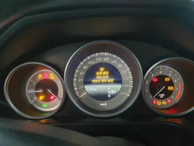 2015 Mercedes-Benz E 300 VIN: