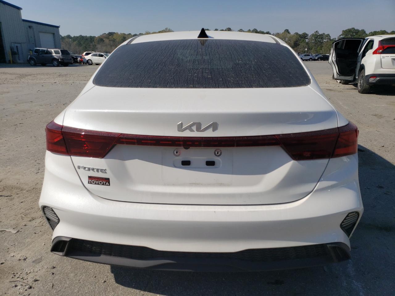 2022 KIA FORTE FE VIN:3KPF24AD9NE476369