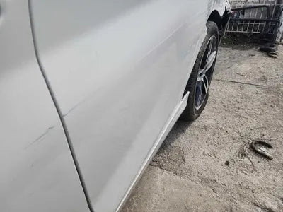 2017 BMW 118 WBA1S5105H5G77165 VIN:WBA1S5105H5G77165