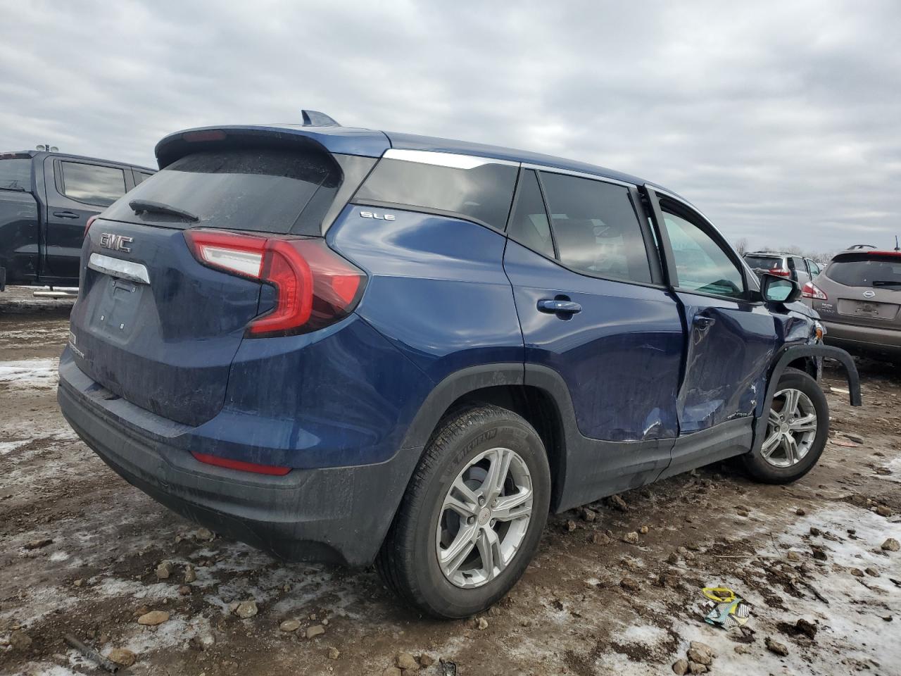 2022 GMC TERRAIN SLE VIN:3GKALMEV6NL268623