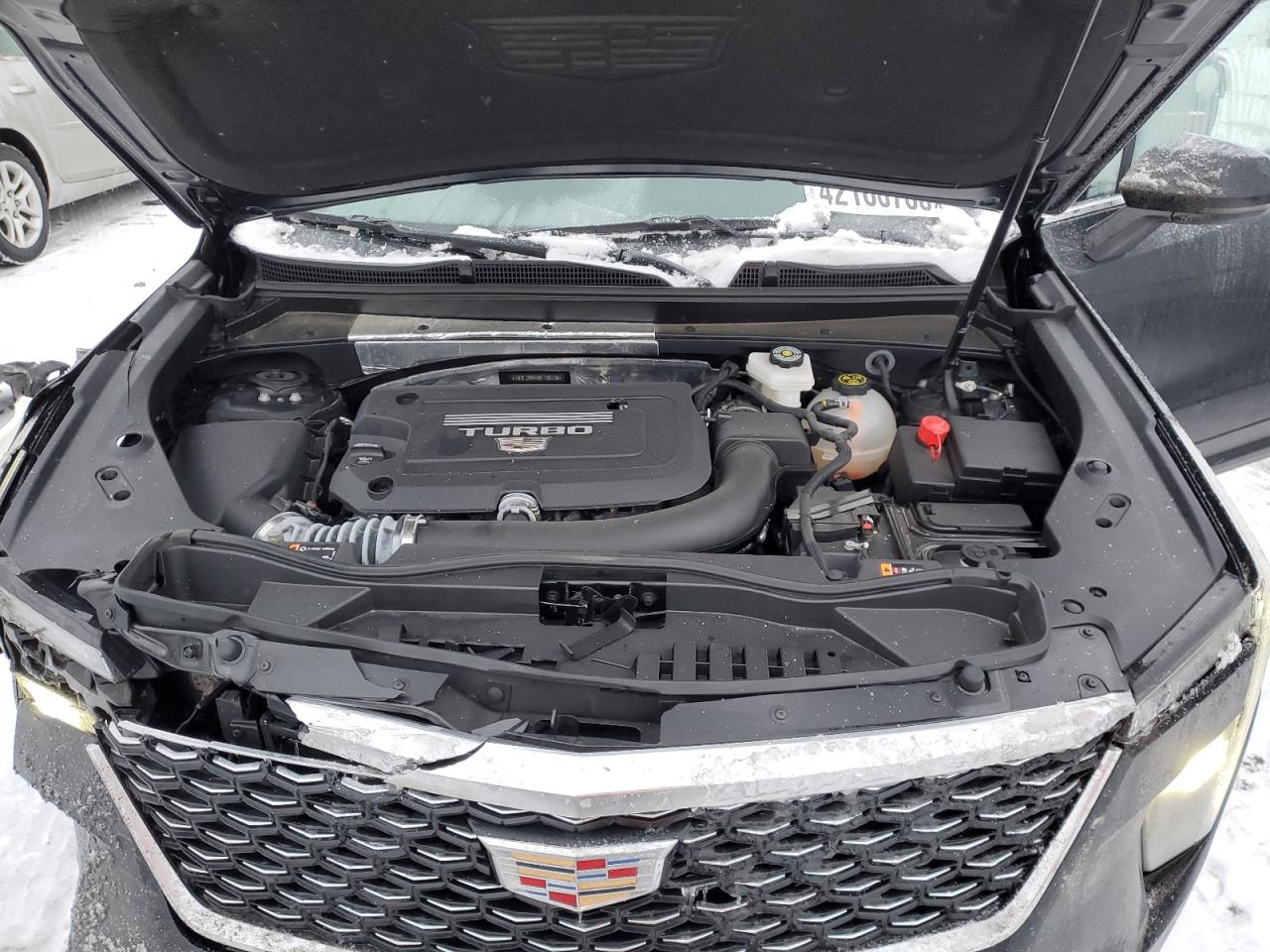 2024 CADILLAC XT4 PREMIUM LUXURY VIN:1GYFZDR4XRF100138