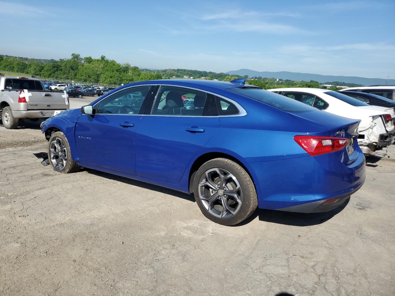 2023 CHEVROLET MALIBU LT VIN:1G1ZD5ST7PF212104