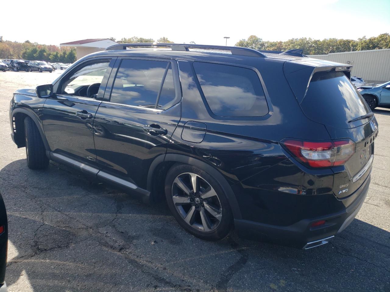 2023 HONDA PILOT TOURING VIN:5FNYG1H78PB010888