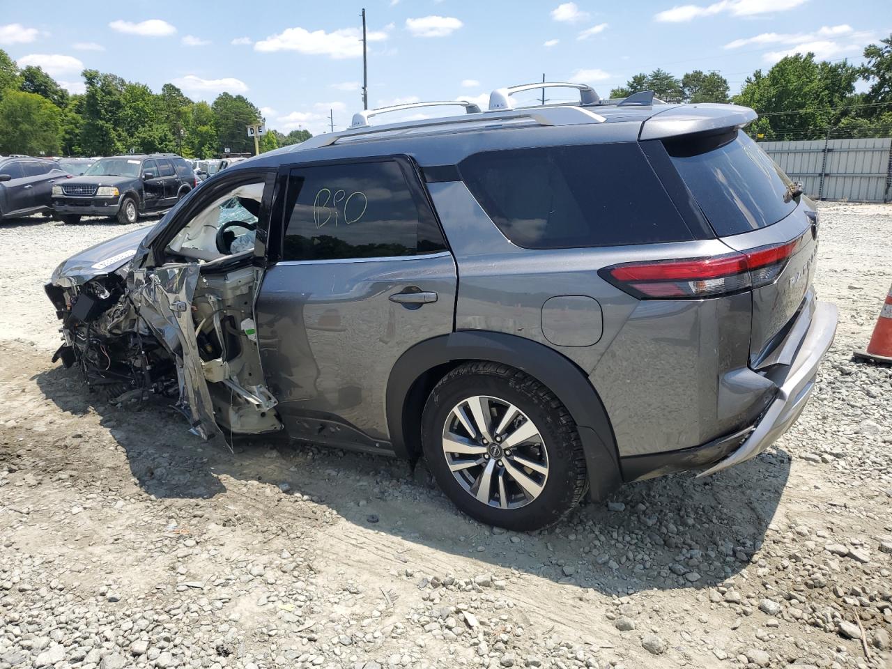 2024 NISSAN PATHFINDER SL VIN:5N1DR3CAXRC204373