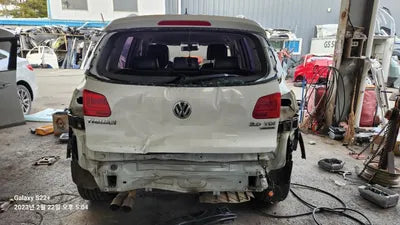 2014 Volkswagen Tiguan VIN:
