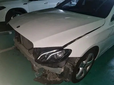 2017 Mercedes-Benz E 200 WDDZF4CB2HA132148 VIN:WDDZF4CB2HA132148