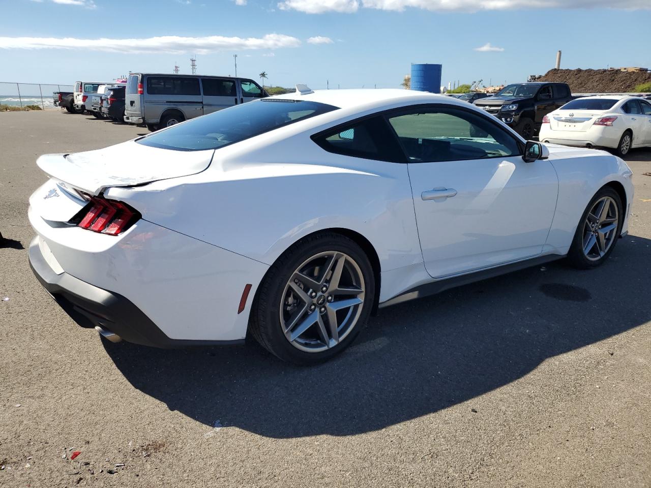 2024 FORD MUSTANG  VIN:1FA6P8TH6R5102995