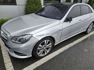 2016 Mercedes-Benz E 300 WDDHF8BB2GB235339 VIN:WDDHF8BB2GB235339