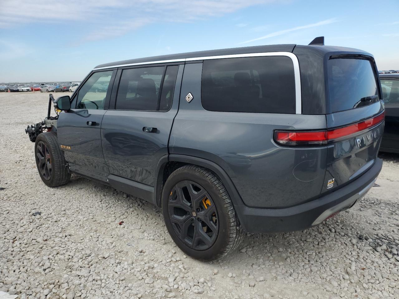 2022 RIVIAN R1S LAUNCH EDITION VIN:7PDSGABL3NN000739