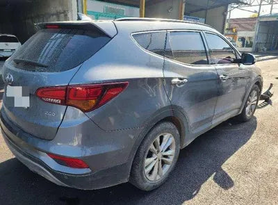 2017 Hyundai Santa FE KMHSW81UBJU845884 VIN:KMHSW81UBJU845884