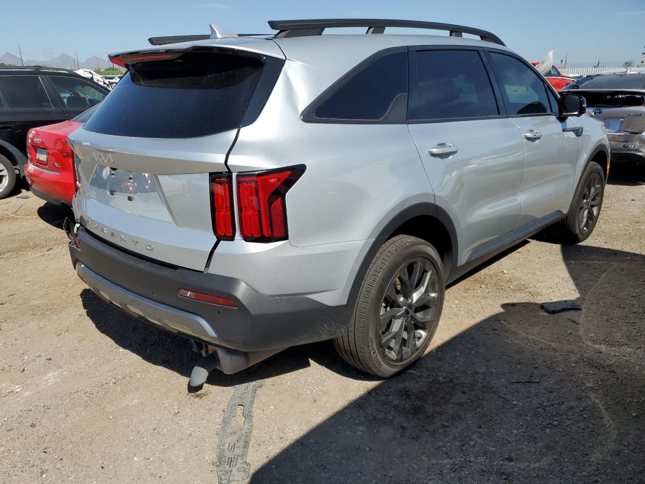 2022 KIA SORENTO SX VIN:5XYRKDLF5NG151698