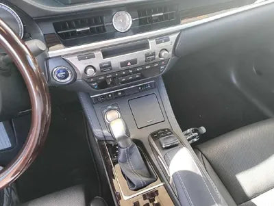 2018 Lexus ES 300 VIN: