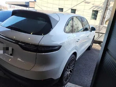 2021 Porsche Cayenne VIN: