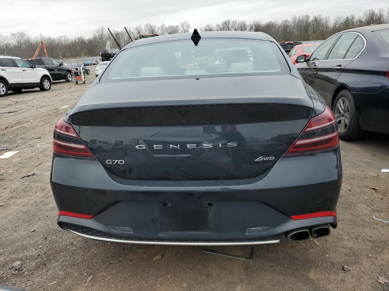 2022 GENESIS G70 BASE VIN:KMTG34TA5NU098459