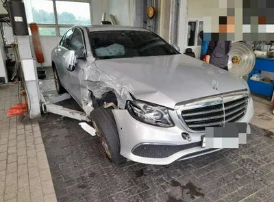 2018 Mercedes-Benz E 300 VIN: