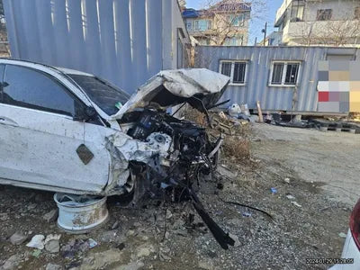 2015 Mercedes-Benz E 220 VIN: