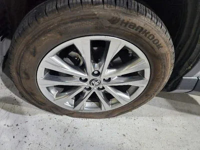 2018 Toyota RAV4 JTMDJREV6JD258864 VIN:JTMDJREV6JD258864