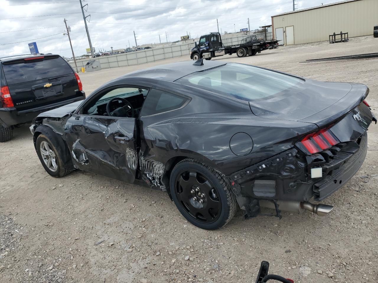2024 FORD MUSTANG  VIN:1FA6P8TH4R5105488