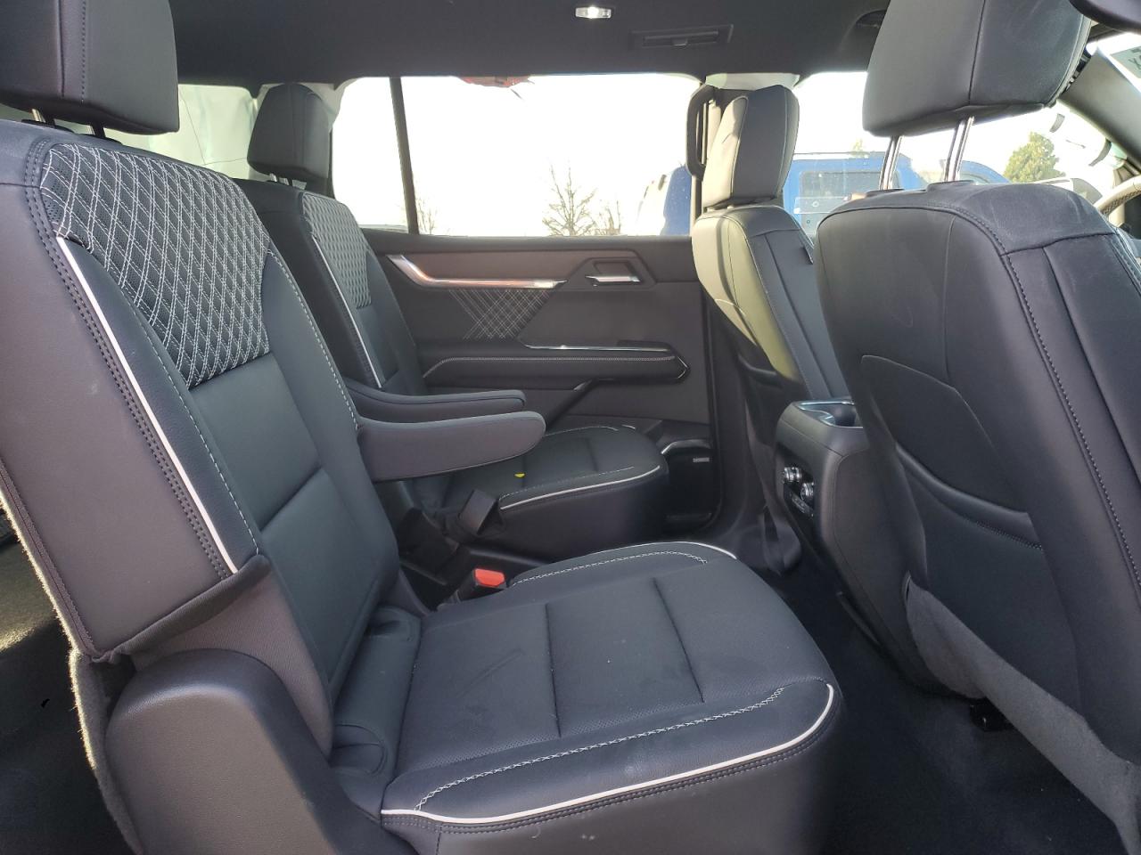 2024 GMC ACADIA DENALI VIN:1GKENRKS0RJ153029