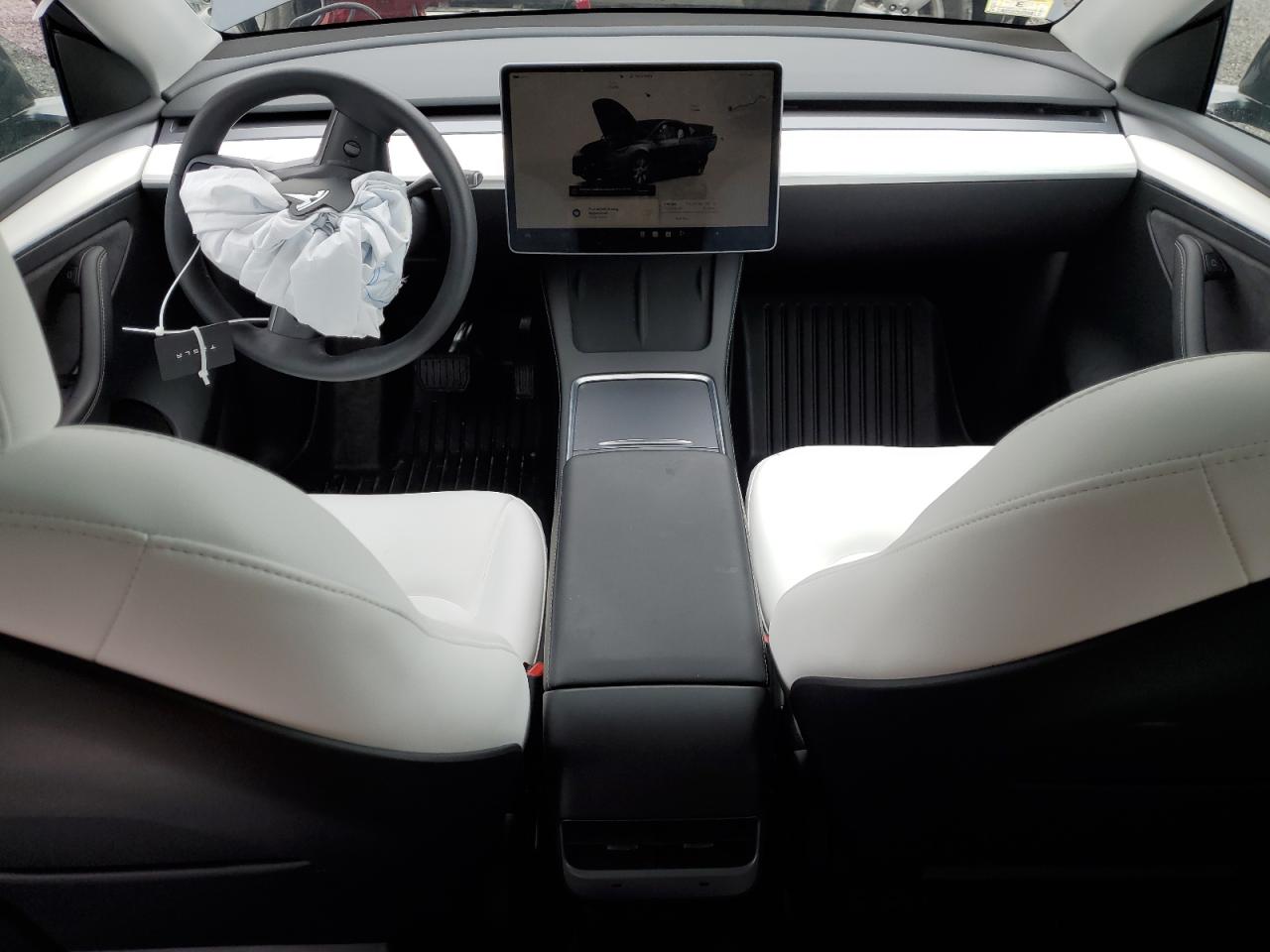 2024 TESLA MODEL Y  VIN:7SAYGDED1RF025136