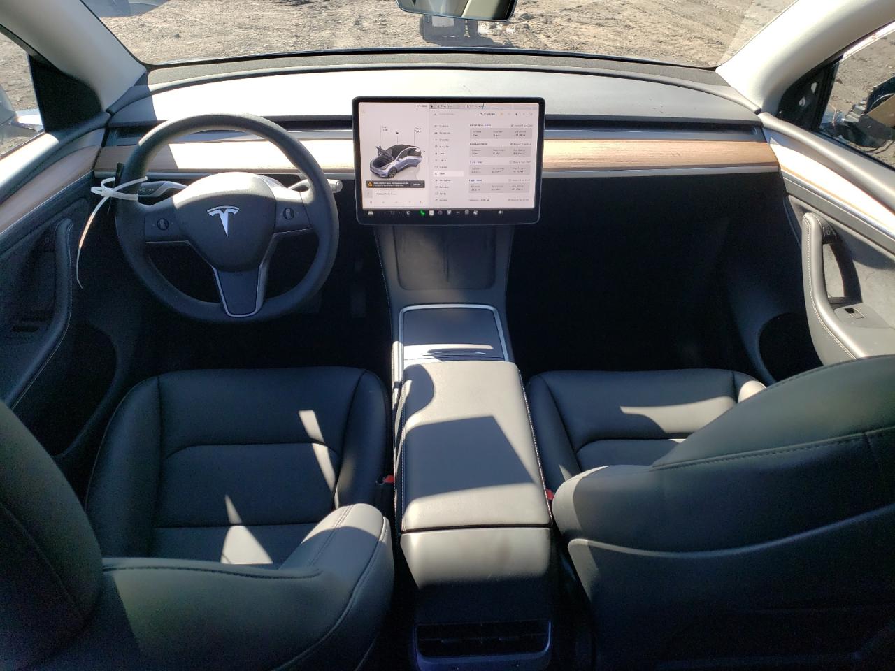 2024 TESLA MODEL Y  VIN:7SAYGDEE3RA322303