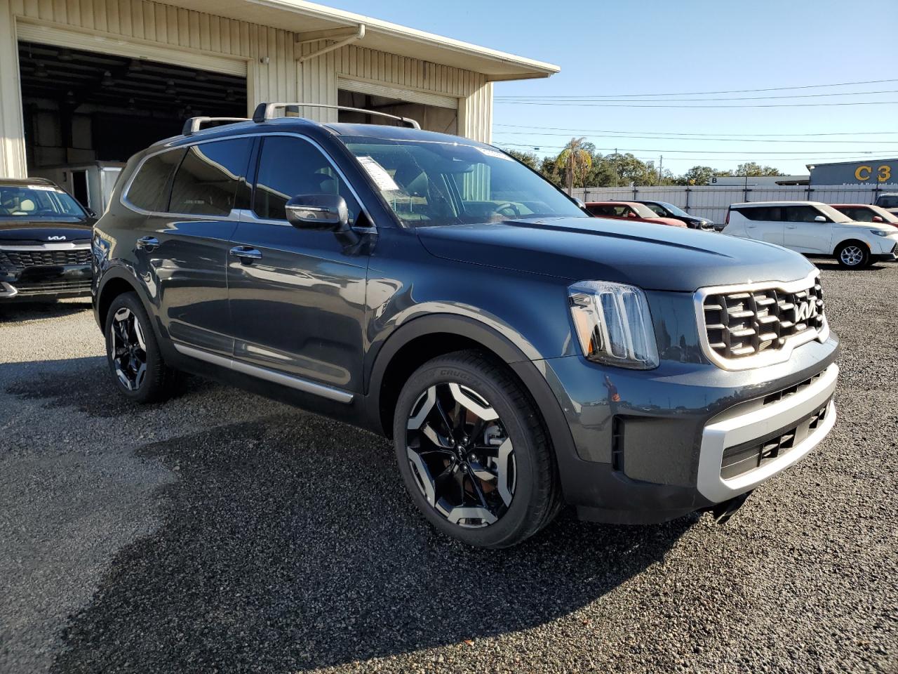 2024 KIA TELLURIDE S VIN:5XYP64GC9RG553175