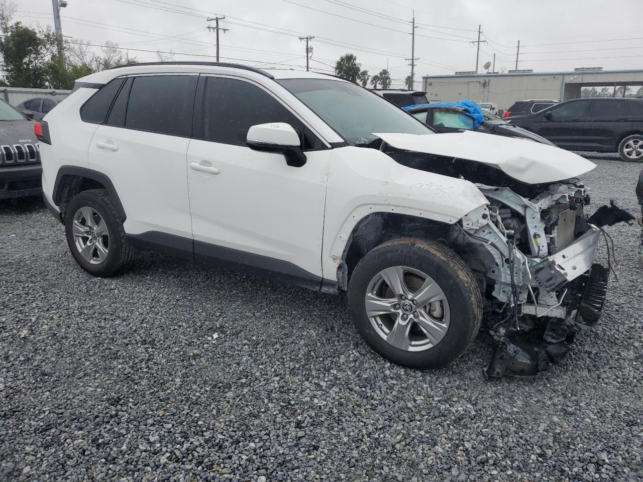 2023 TOYOTA RAV4 XLE VIN:2T3W1RFV3PW288939