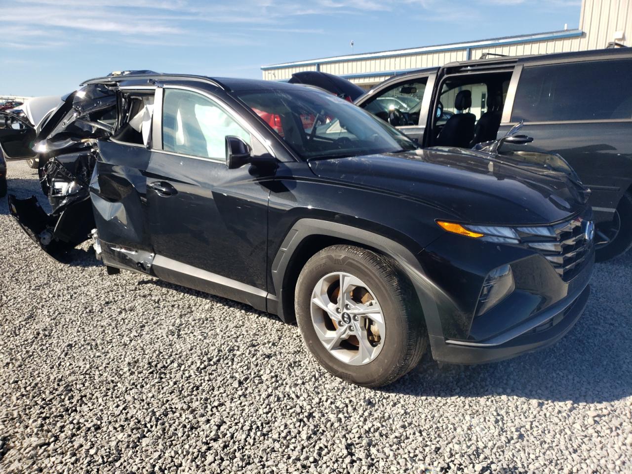 2022 HYUNDAI TUCSON SEL VIN:5NMJBCAE7NH137633
