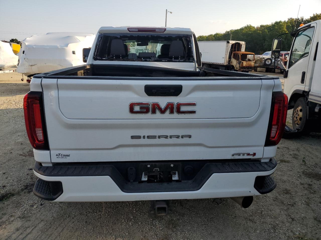 2022 GMC SIERRA K2500 AT4 VIN:1GT49PEYXNF135425