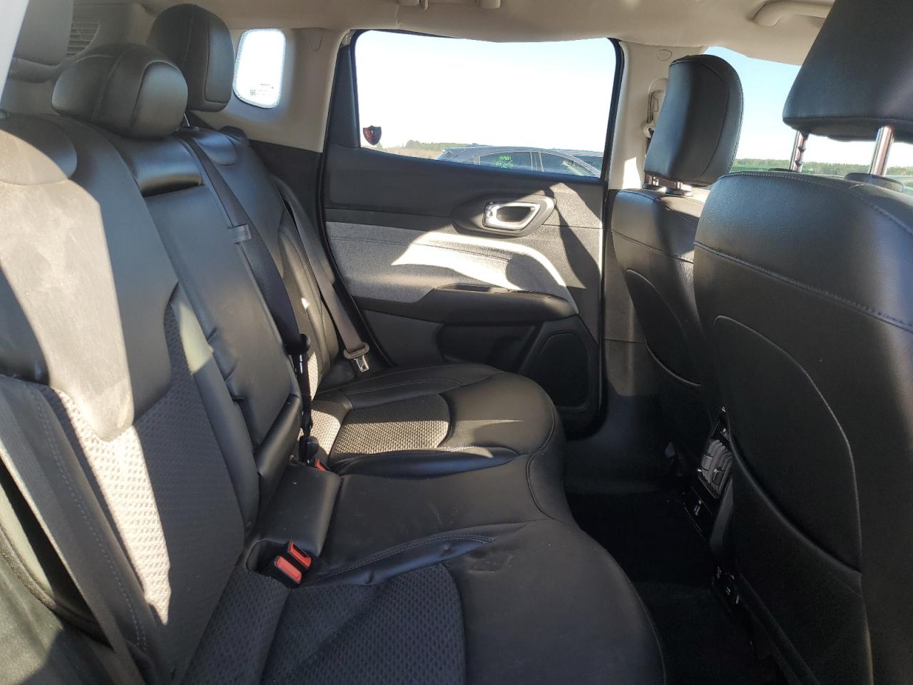 2022 JEEP COMPASS LATITUDE VIN:3C4NJDBB5NT216221