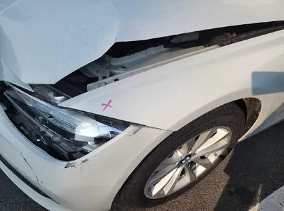 2016 BMW 320 WBA8C5103GK636106 VIN:WBA8C5103GK636106