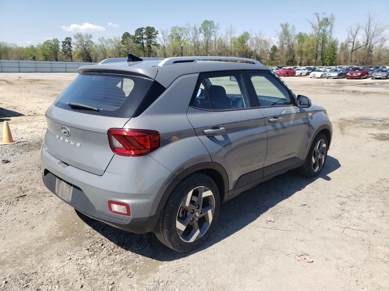 2022 HYUNDAI VENUE SEL VIN:KMHRC8A32NU146899