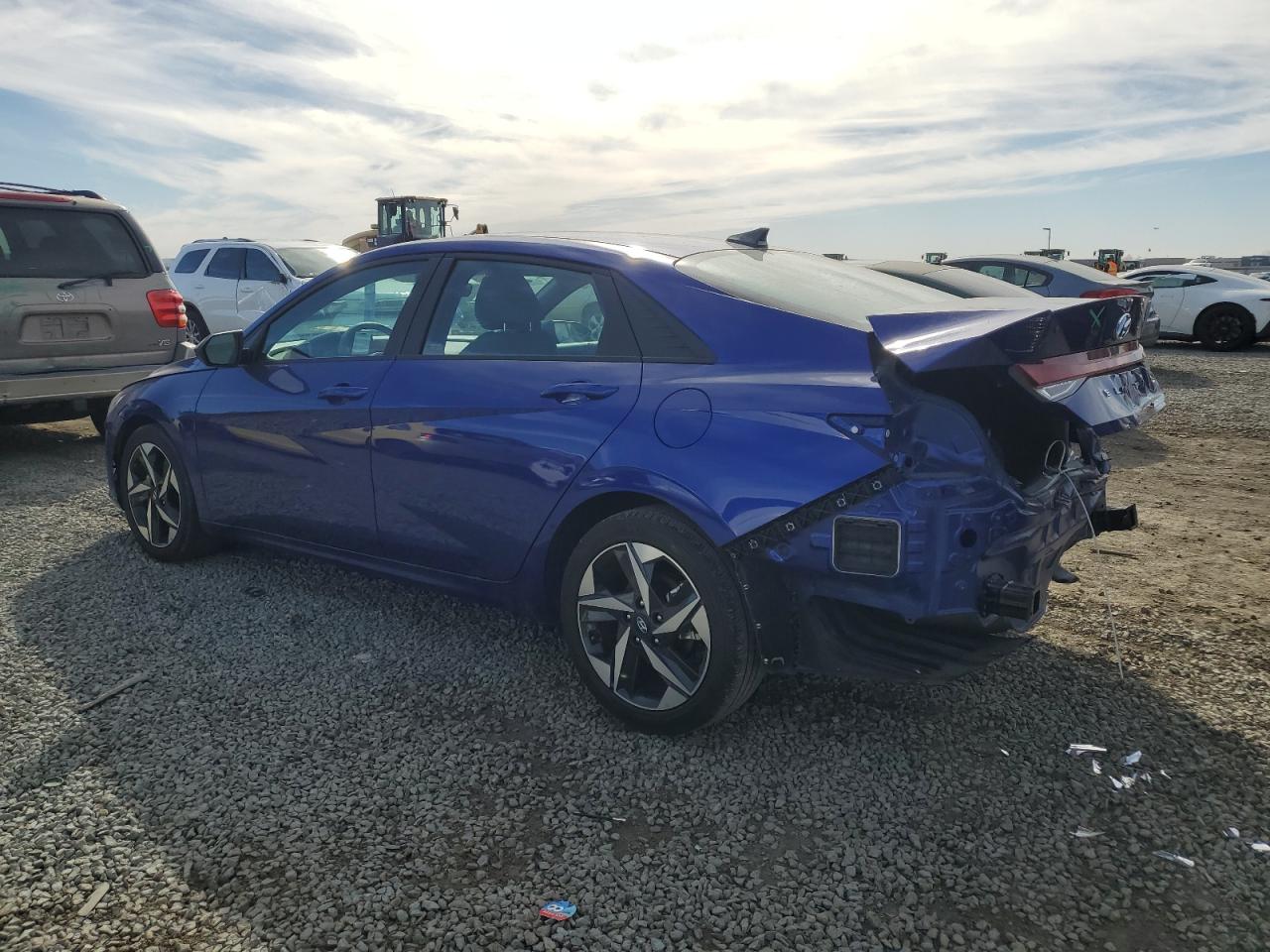 2023 HYUNDAI ELANTRA SEL VIN:KMHLS4AG7PU521984