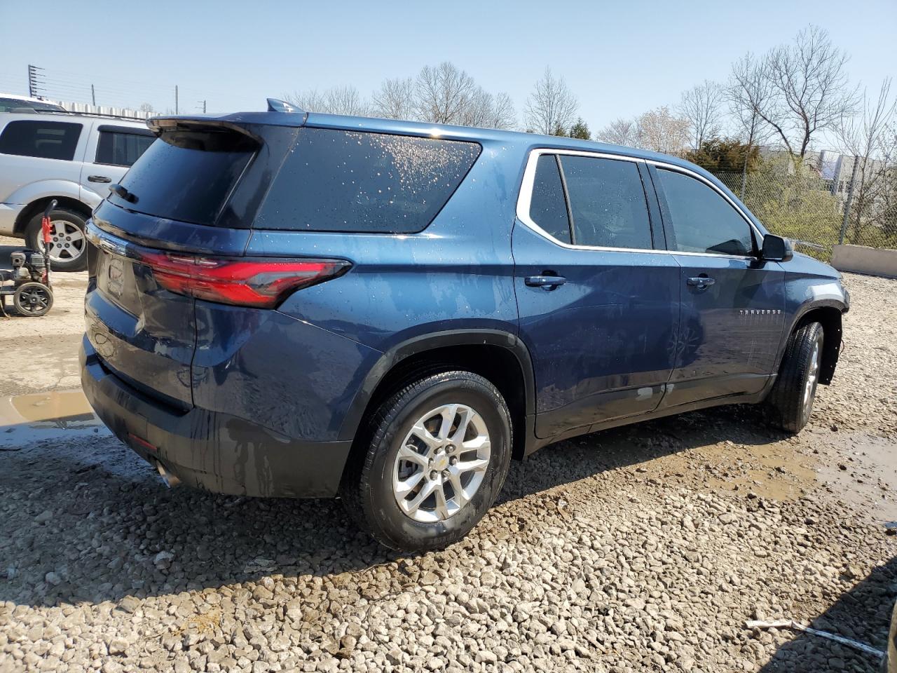 2022 CHEVROLET TRAVERSE LS VIN:1GNERFKW0NJ147394