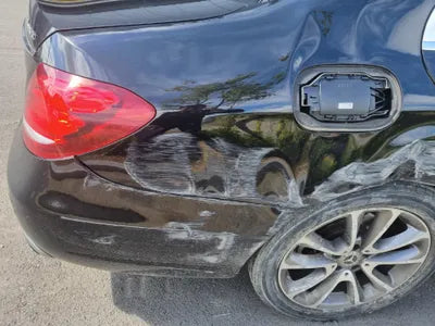 2019 Mercedes-Benz E 300 WDDZF4KB1KA670090 VIN:WDDZF4KB1KA670090