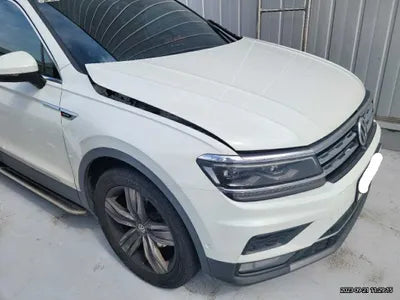 2018 Volkswagen Tiguan WVGZZZ5NZJW951403 VIN:WVGZZZ5NZJW951403