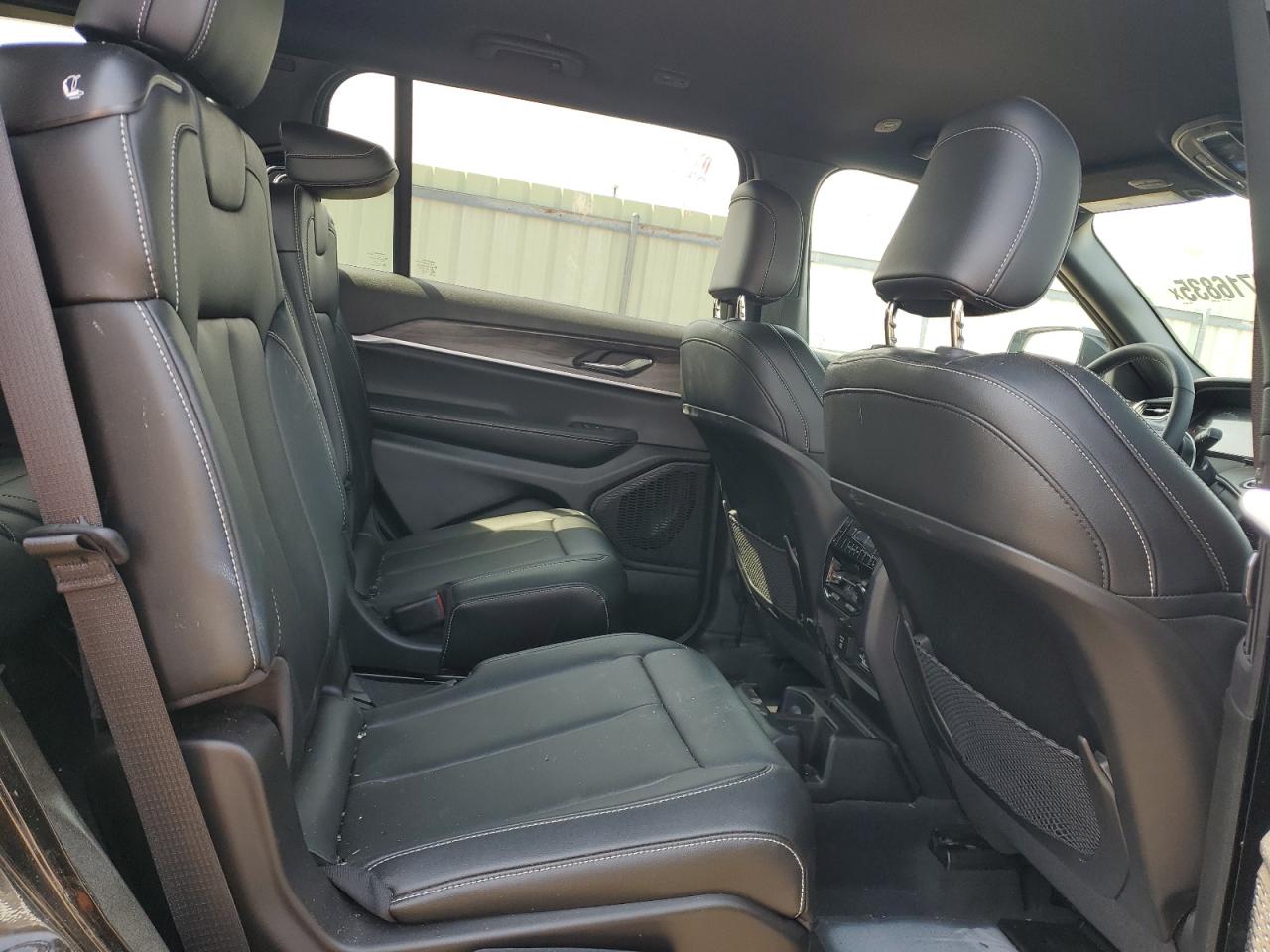 2024 JEEP GRAND CHEROKEE L LIMITED VIN:1C4RJKBG5R8562596