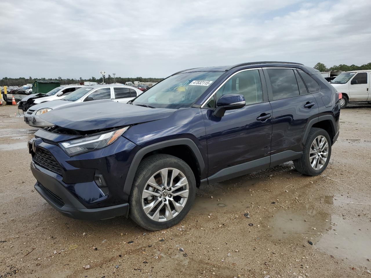 2022 TOYOTA RAV4 XLE PREMIUM VIN:2T3C1RFV5NW217919